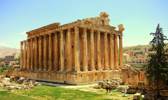 Dionysos tapınağı